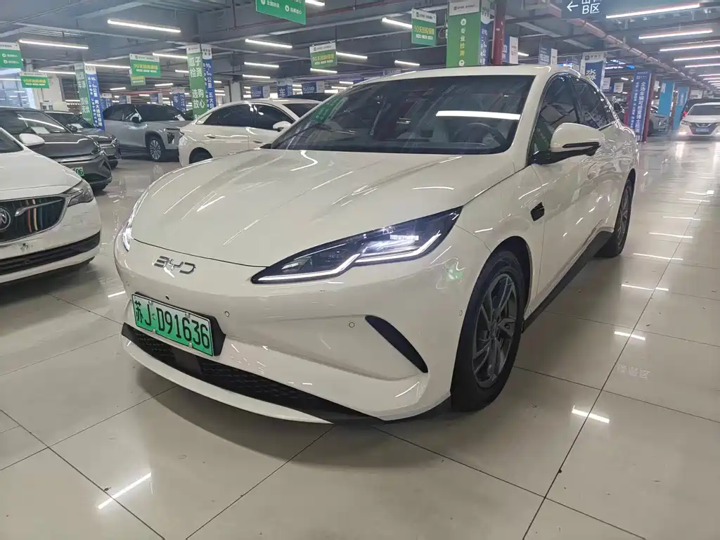 BYD 海豹06 2025