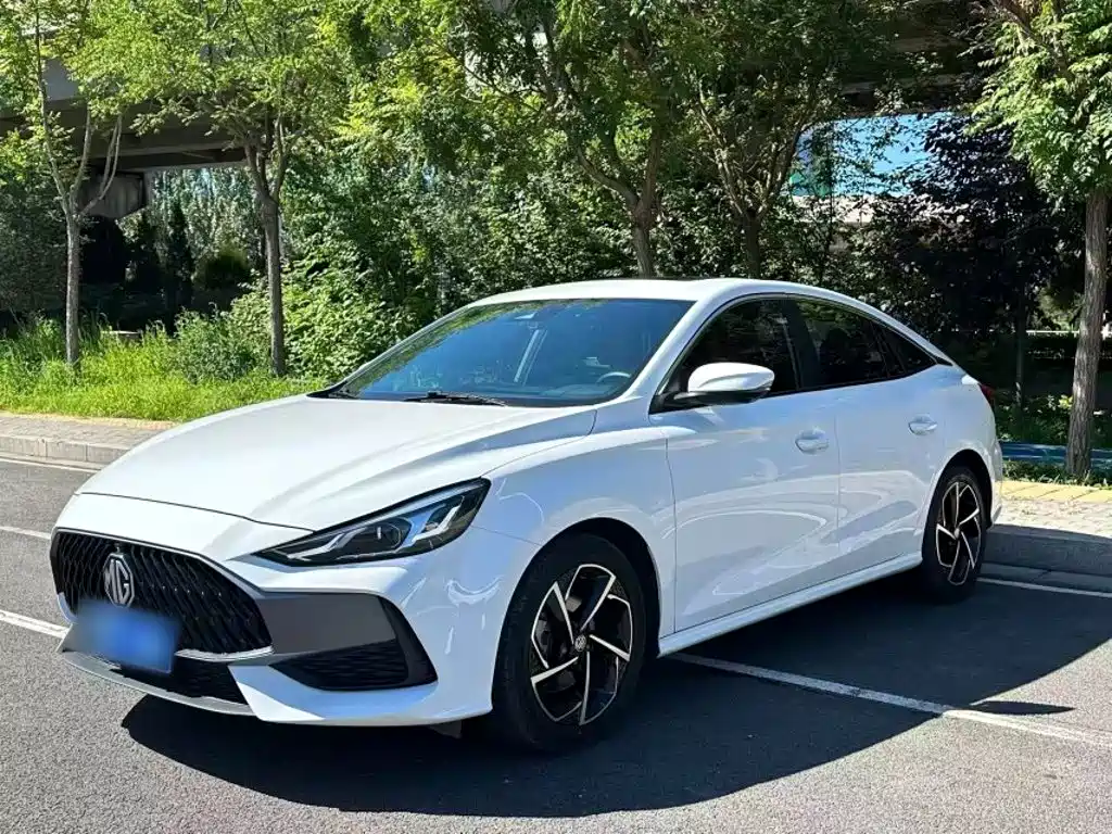 MG MG5 2021