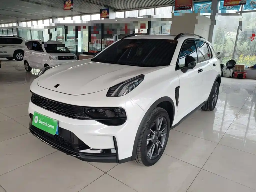Lynk & Co 01 2025