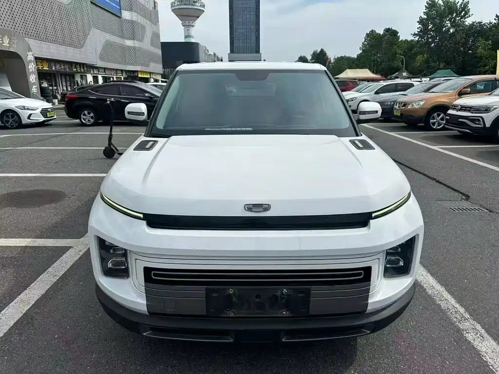 Geely Icon 2021