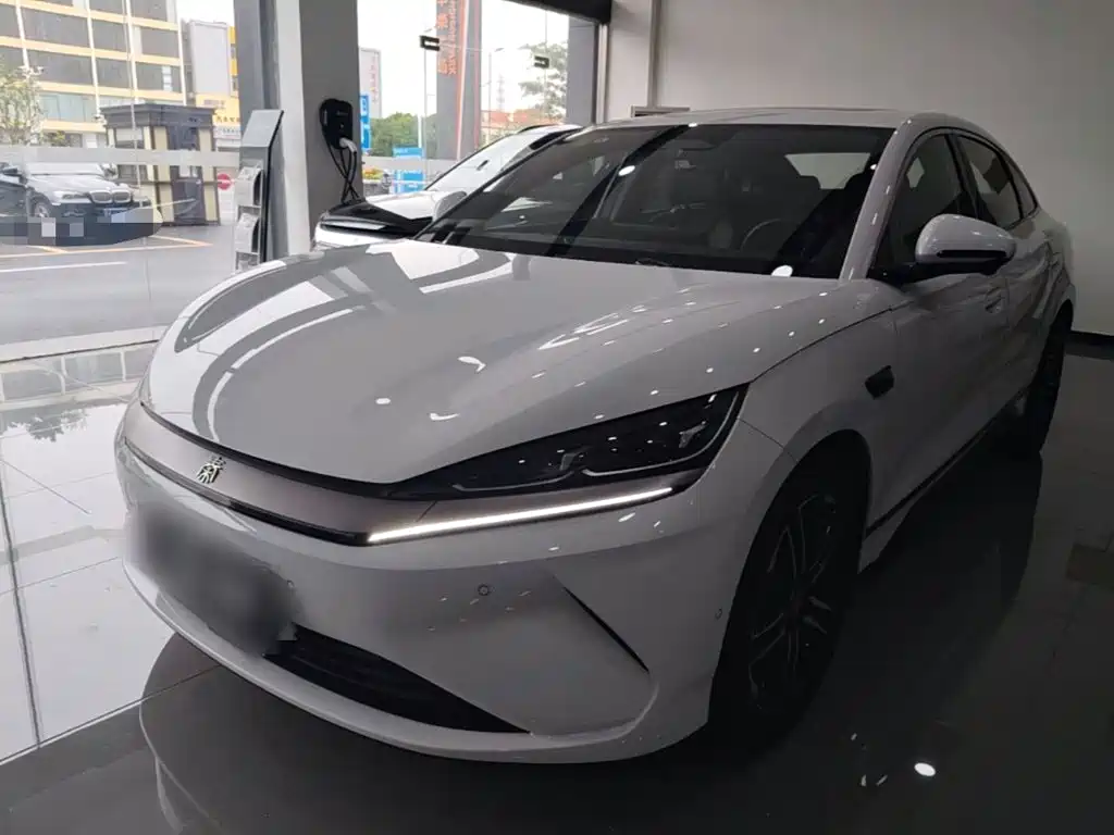 BYD Qin L 2025
