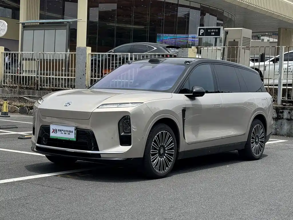 NIO ES8 2026