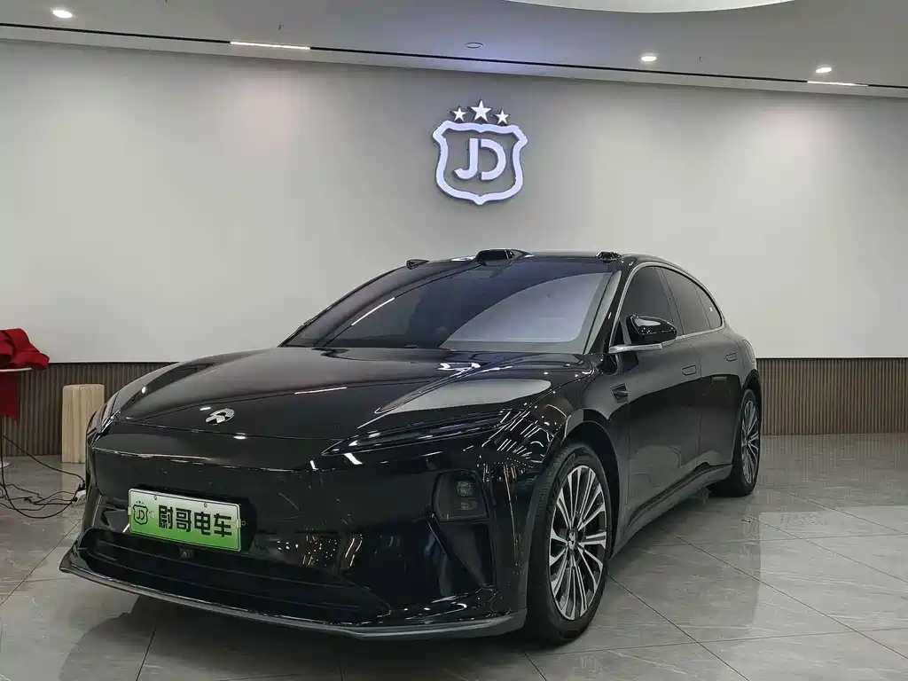 NIO ET5T 2024