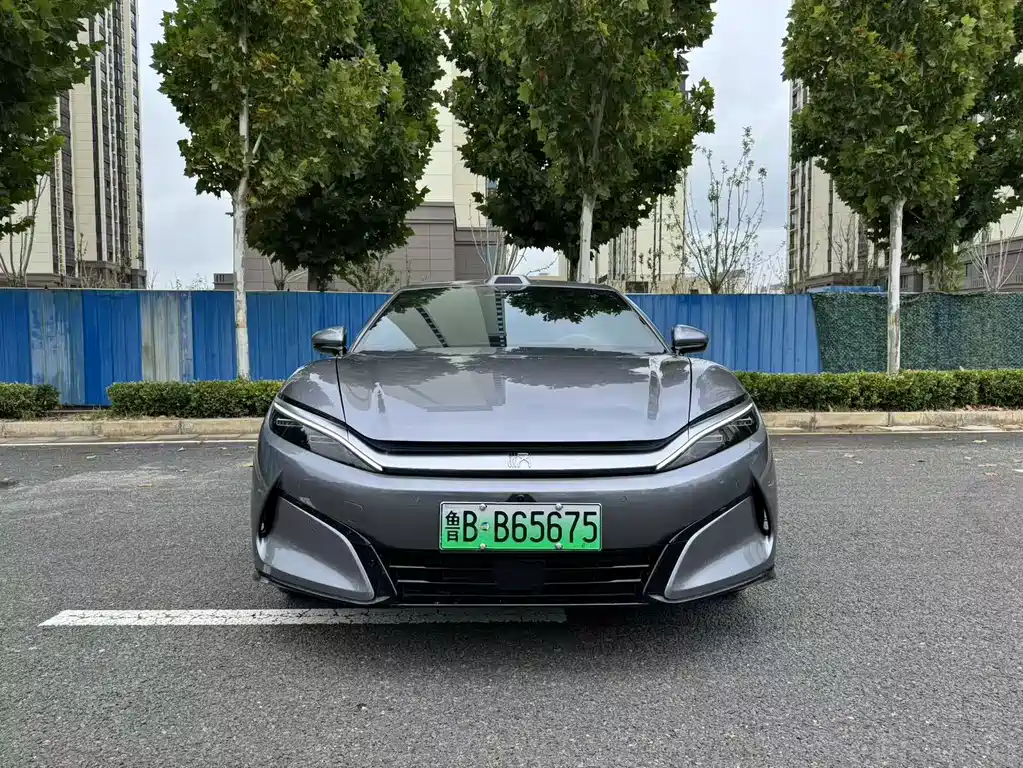 BYD 汉L 2025