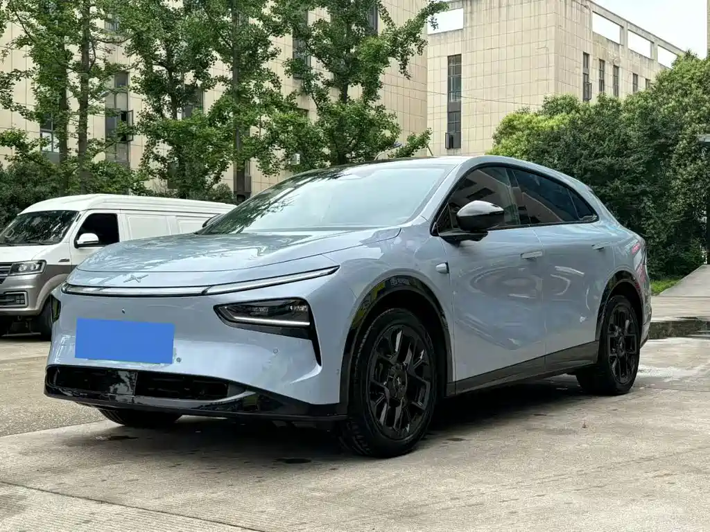 XPENG 小鹏G7 2025