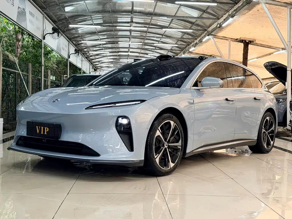 NIO ET5T 2025