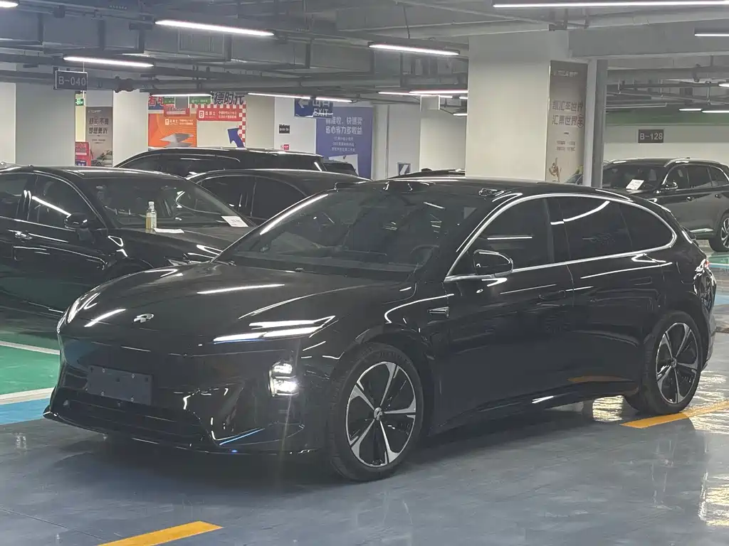 NIO ET5T 2025