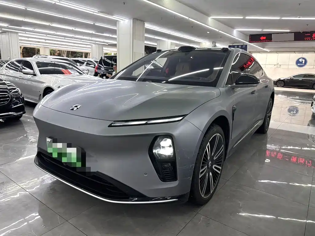 NIO ET9 2025