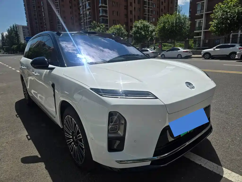 NIO ES8 2026