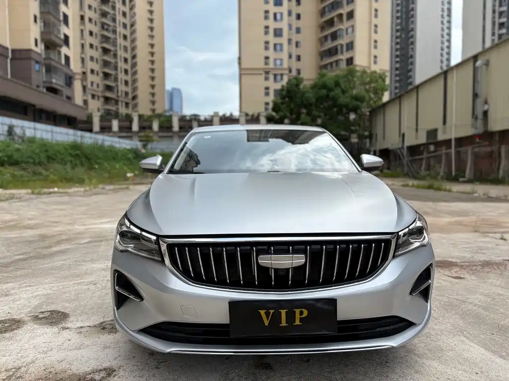 Geely Emgrand 2024