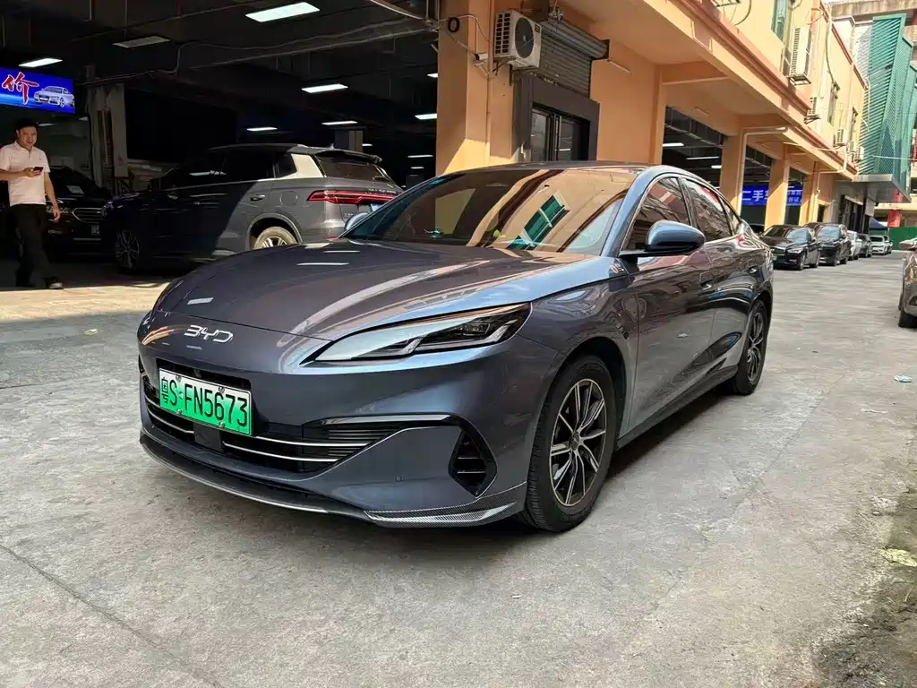 BYD 海豹06 2025
