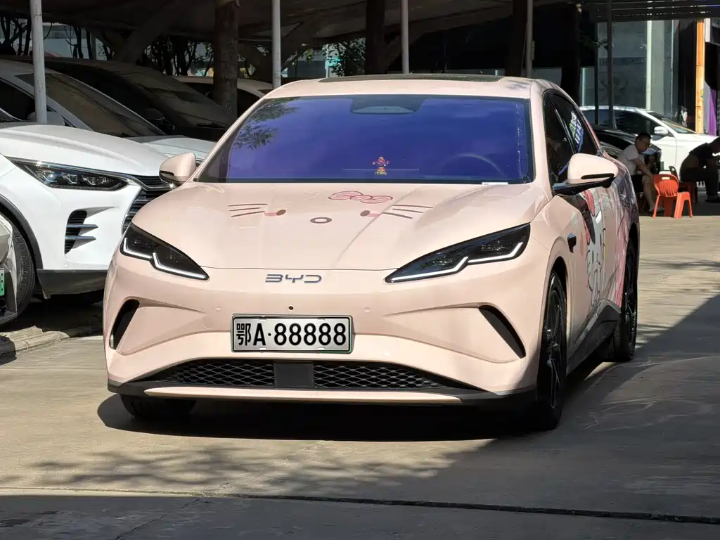 BYD 海豹06 2025