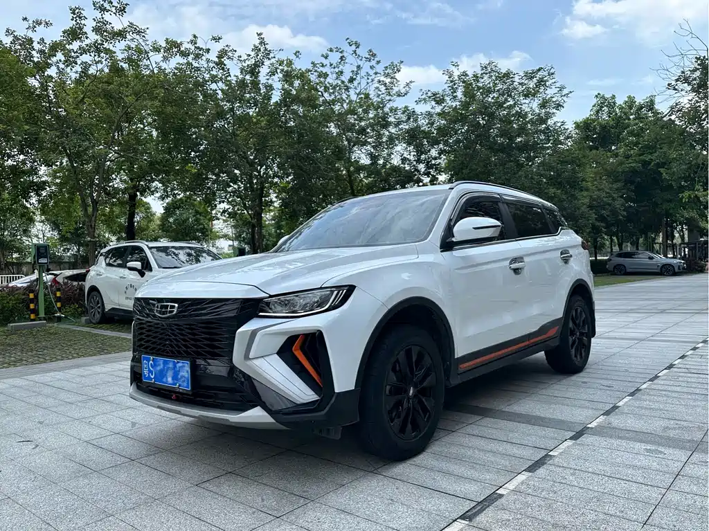 Geely Boyue 2022