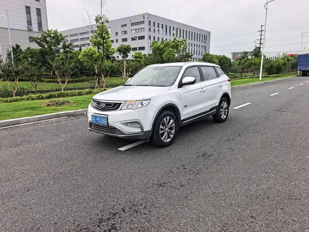 Geely Boyue 2017
