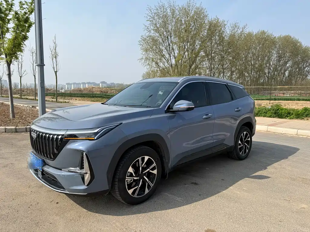 Geely Boyue L 2025