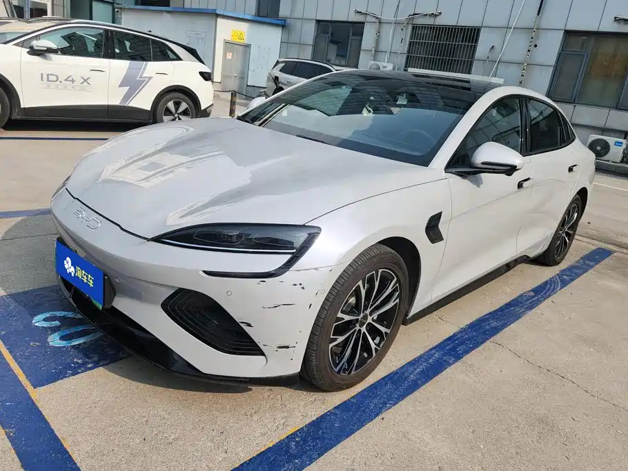 BYD Seal 2025
