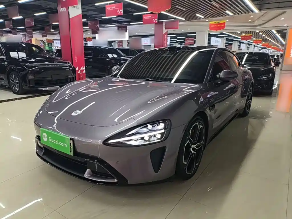 Xiaomi SU7 2024
