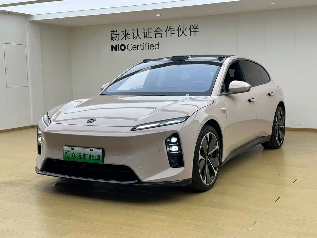 NIO ET5T 2025