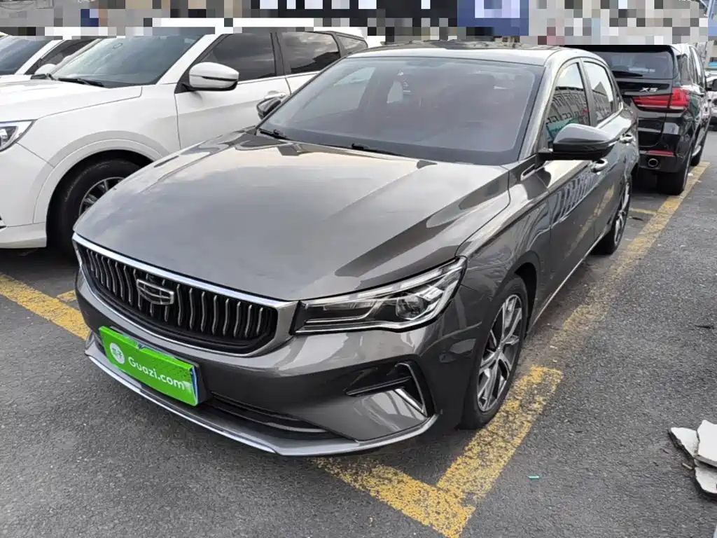 Geely Emgrand 2024