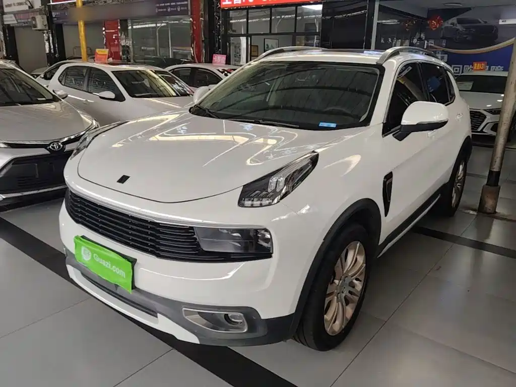 Lynk & Co 01 2018