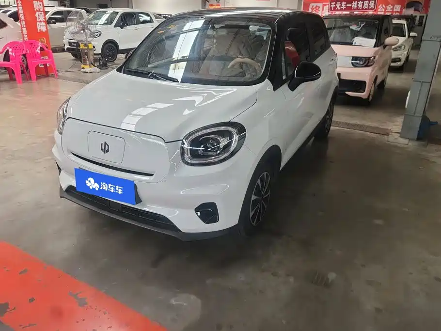 Leapmotor Leapmotor T03 2024