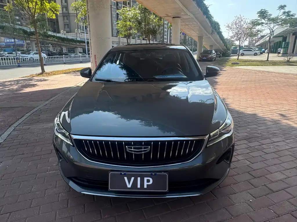 Geely Emgrand 2023