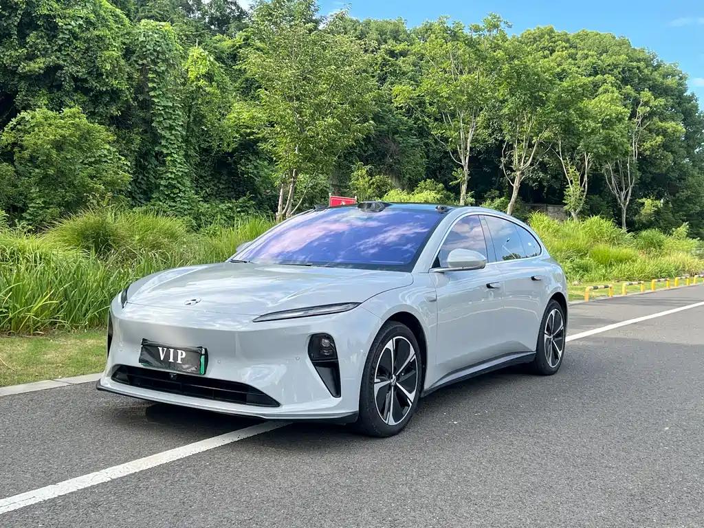NIO ET5T 2024