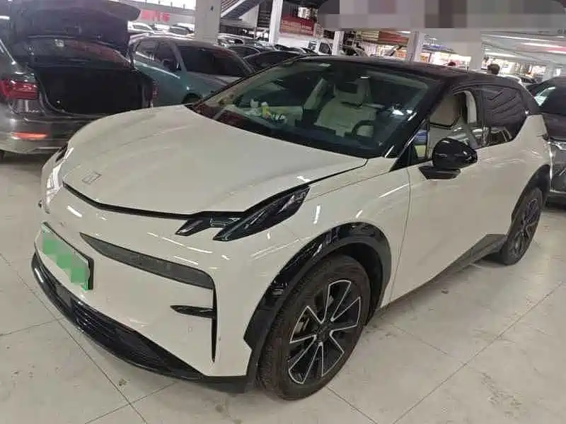 Zeekr X 2024