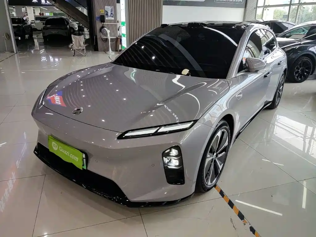 NIO ET5T 2025