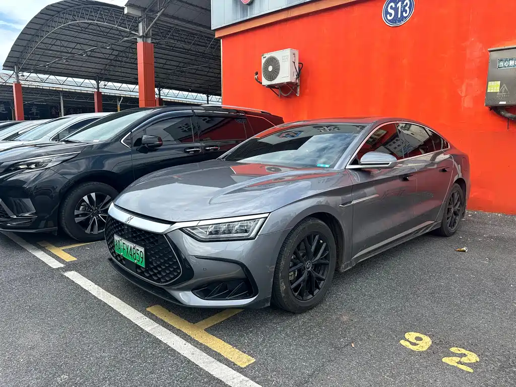 BYD Han 2024