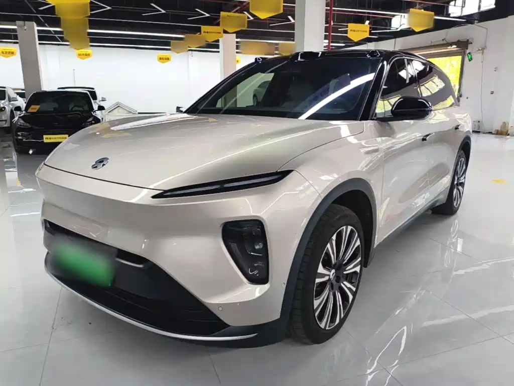 NIO ES8 2023