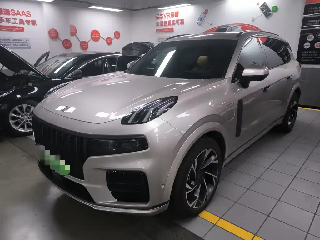 Lynk & Co 09 2022