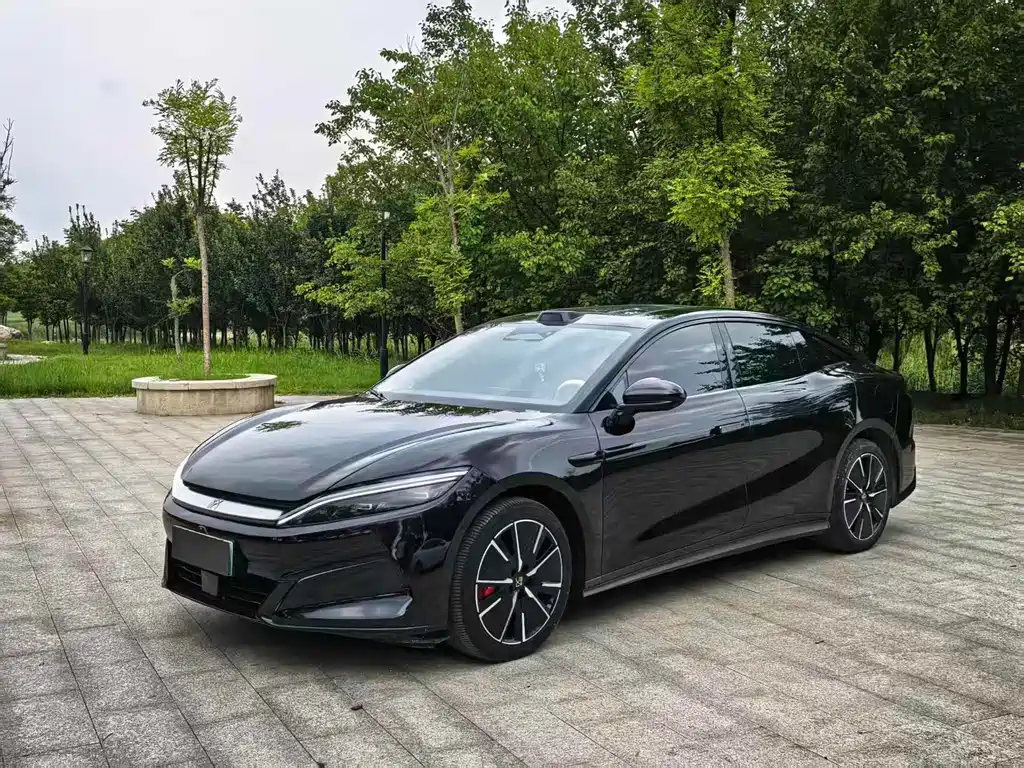 BYD 汉L 2025