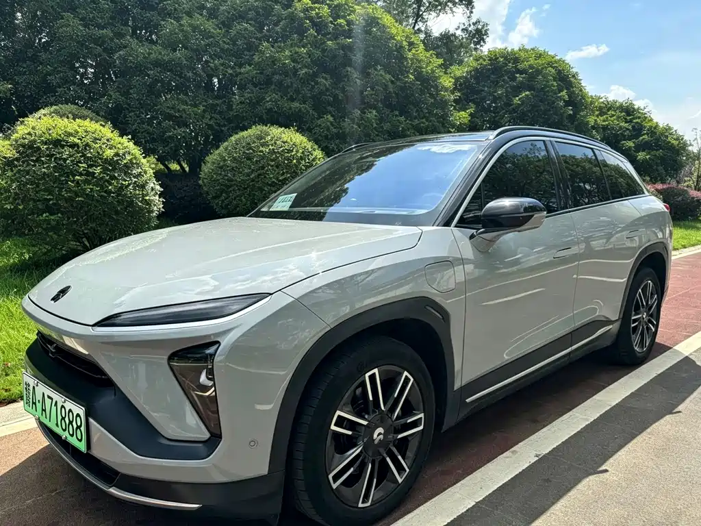 NIO ES6 2021