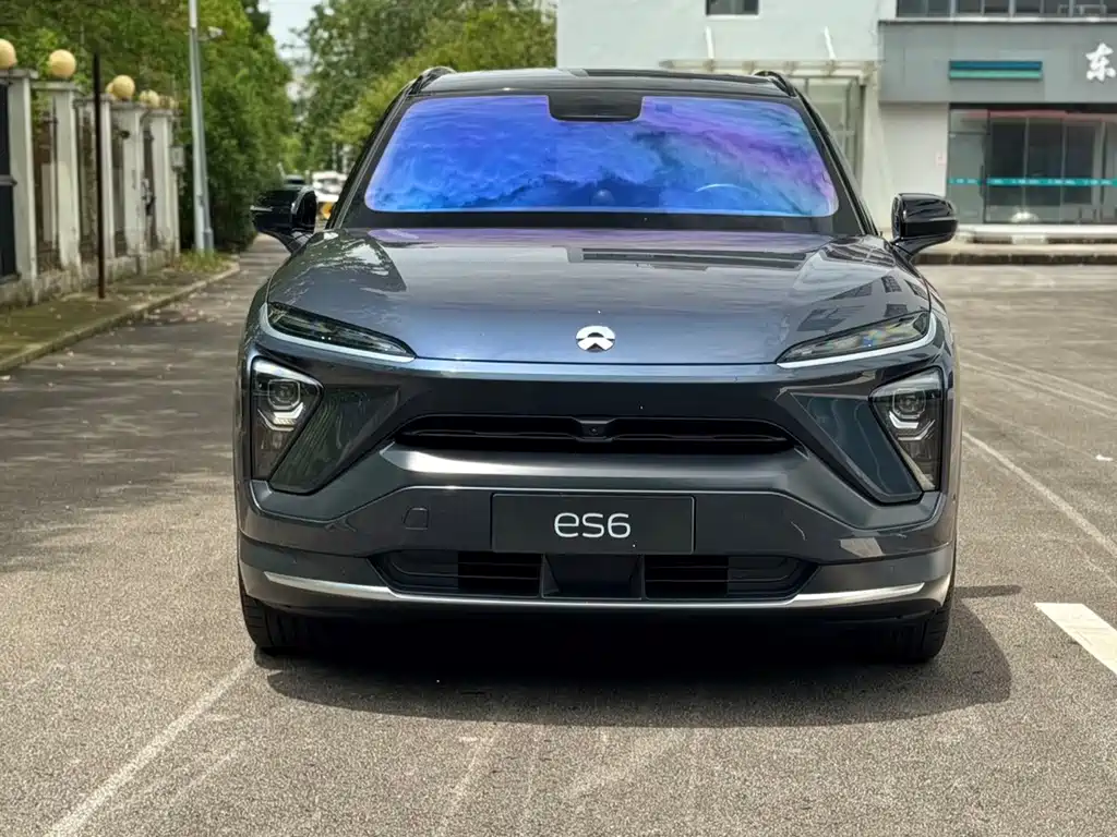 NIO ES6 2021