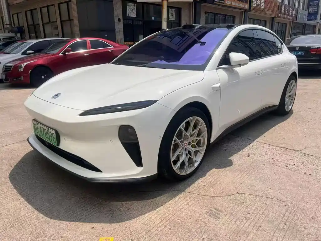 NIO ET5 2025