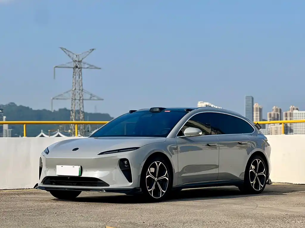 NIO ET5T 2024