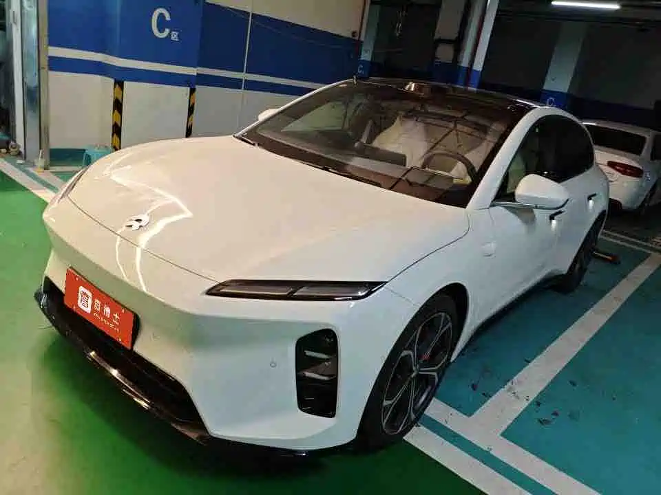 NIO ET5T 2025