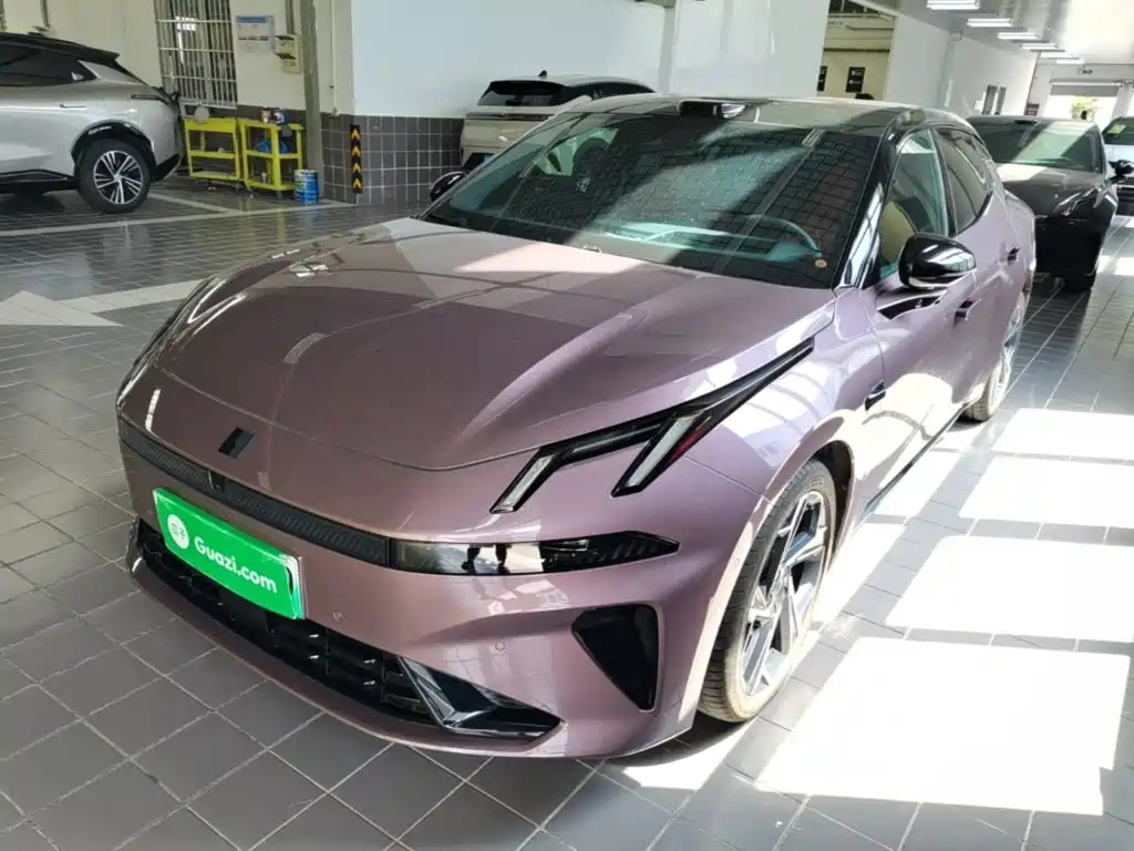 Lynk & Co 07 EM-P 2025