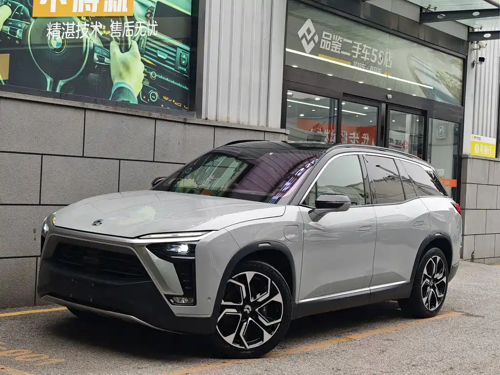 NIO ES8 2020