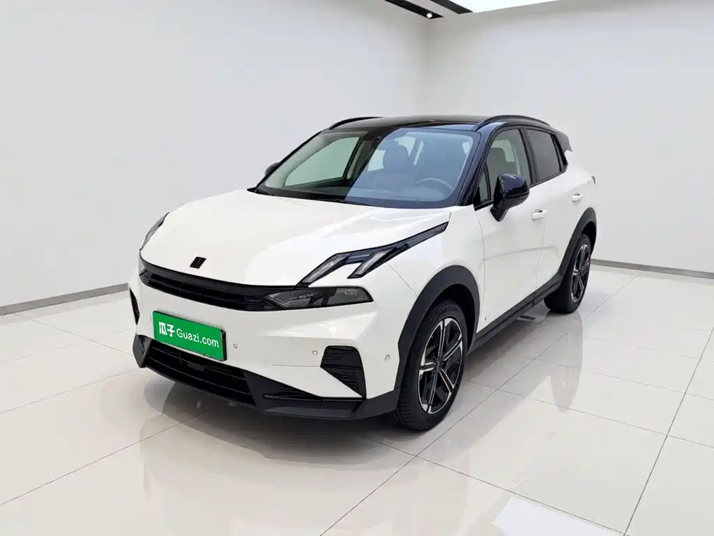 Lynk & Co 06 EM-P 2025