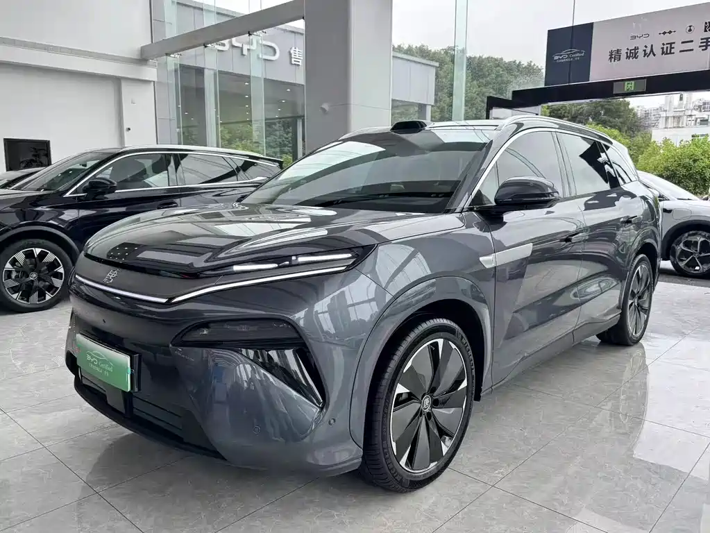BYD 唐L 2025