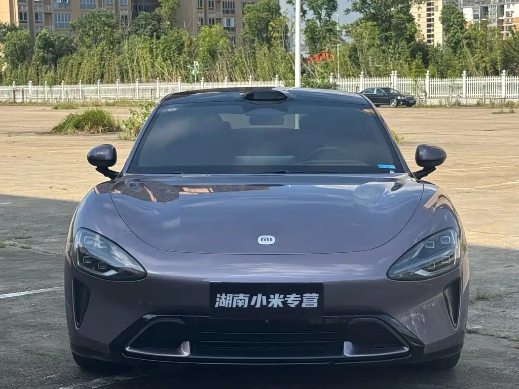 Xiaomi SU7 2025
