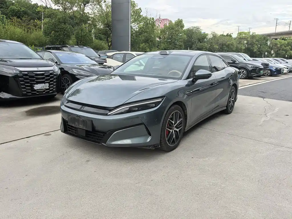 BYD 汉L 2025