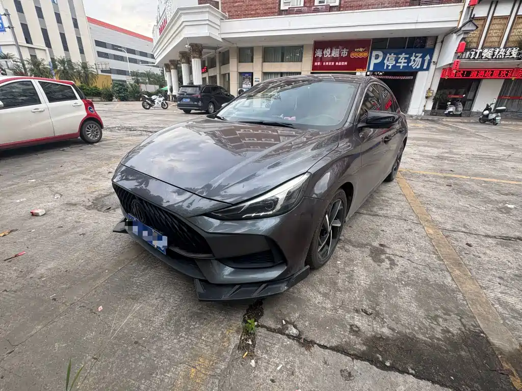 MG MG5 2021