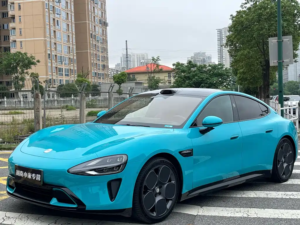 Xiaomi SU7 2025
