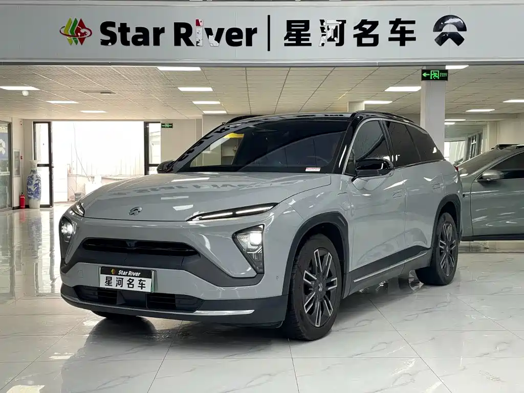 NIO ES6 2020