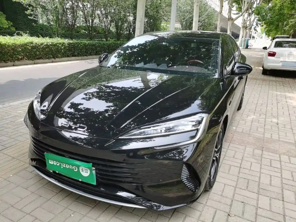 BYD Seal 07 DM-i 2024