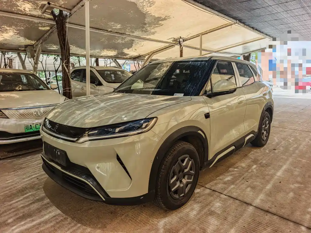 BYD Yuan UP 2025