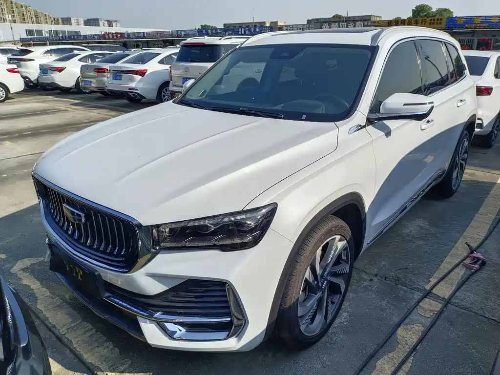Geely Xingyue L 2023
